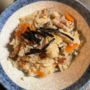 簡単　美味しい　きのこと豚肉の炊き込みご飯